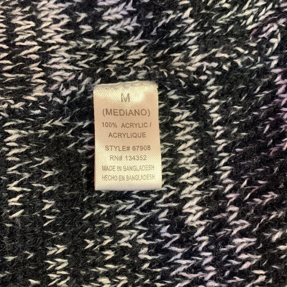 Women’s Black and White Ambiance Sweater Size Medium - Picture 7 of 7
